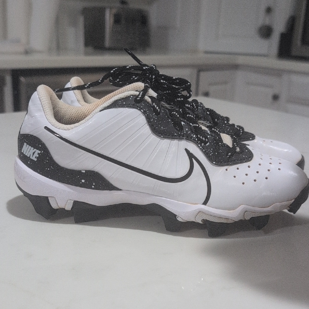 Nike Kids Football Cleats